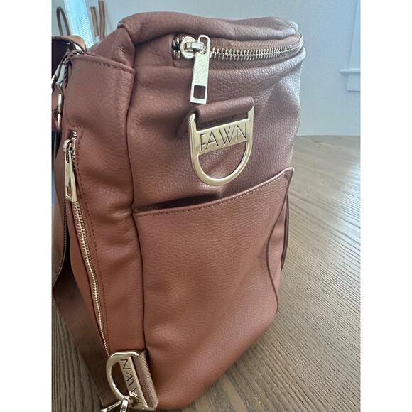FAWN DESIGN BACKPACK brown/camel color faux leather. Preowned gently used - Picture 4 of 7